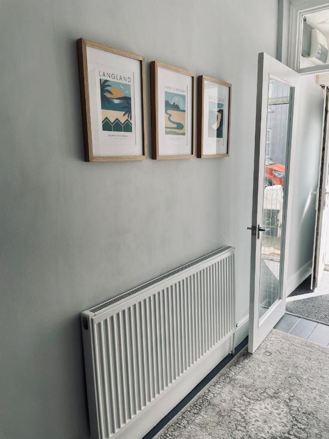 Modernised In The Heart Of Sketty Holiday home *